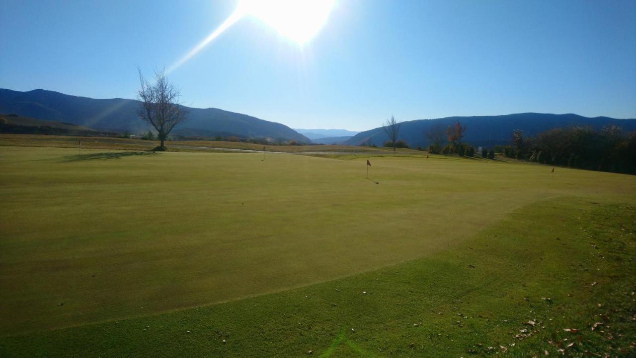 Las Margas. Golf. Bici. Esqui. Piscina. Sabiñánigo Exteriér fotografie